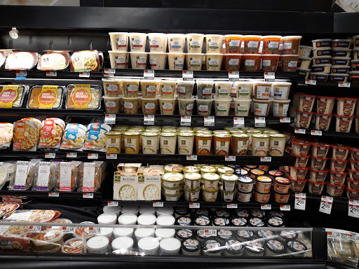 Grocery Store «Star Market», reviews and photos, 1070 Lexington St, Waltham, MA 02452, USA