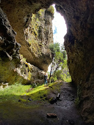 Cueva de dos pisos