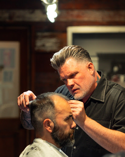 Hair Salon «Peoples Barber & Shop», reviews and photos, 2337 Broadway #101, Oakland, CA 94607, USA