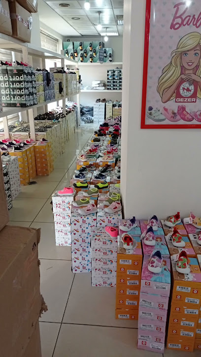 Gezer Ayakkabı Adana Fabrika Satış Mağazası