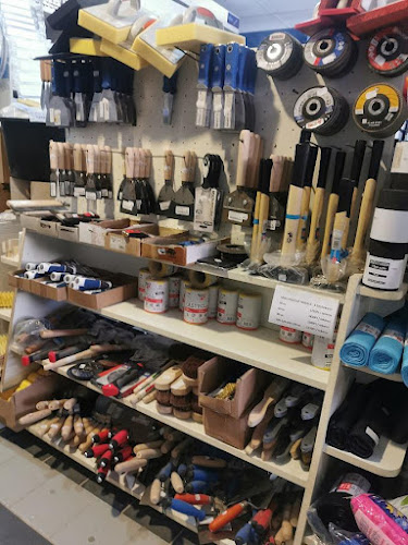 Opinii despre Festék Service - Festők Szakboltja în Nagykanizsa - Festékbolt