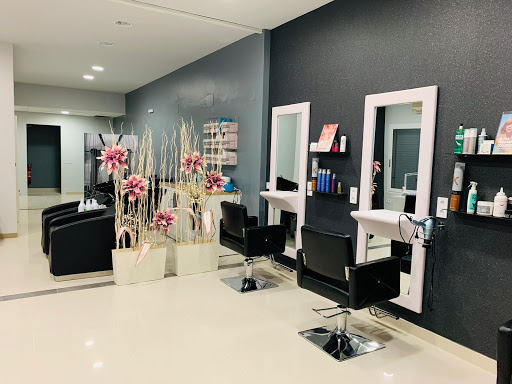 Peluquería y Estética Luisa Peñiscola en Peniscola, Castellón