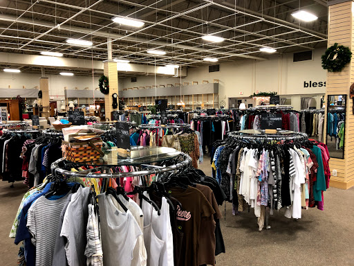 Thrift Store «Ditto Upscale Resale», reviews and photos, 571 E 8th St, Holland, MI 49423, USA