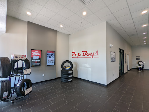 Auto Parts Store «Pep Boys Auto Parts & Service», reviews and photos, 3783 N Oracle Rd, Tucson, AZ 85705, USA