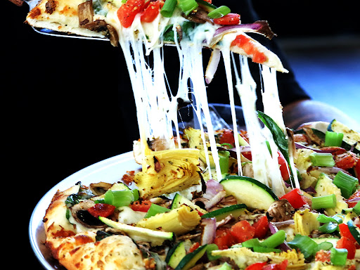 Pizza Restaurant «Round Table Pizza», reviews and photos, 2854 Mountain Blvd, Oakland, CA 94602, USA