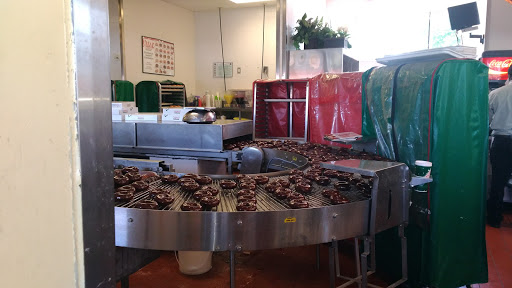 Donut Shop «Krispy Kreme Buford», reviews and photos, 3387 Buford Dr NE, Buford, GA 30519, USA