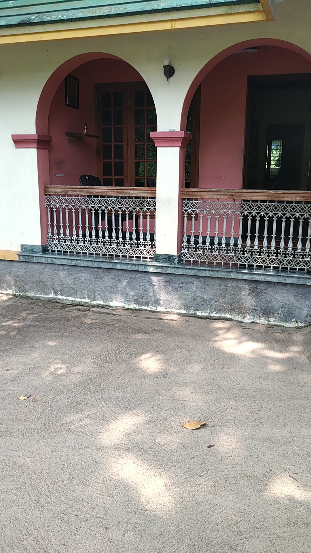 ബാബു മഠത്തും പടിക്കൽ