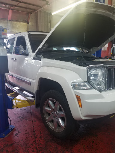 Auto Repair Shop «Tariq Auto Service», reviews and photos, 743 Walt Whitman Rd, Melville, NY 11747, USA