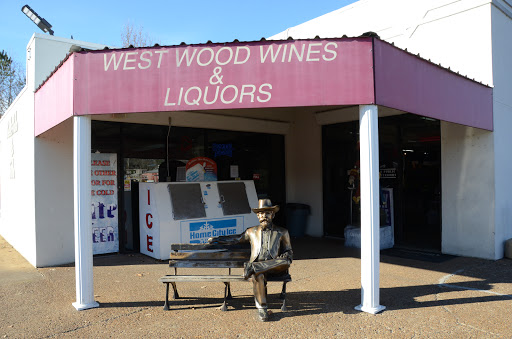 Liquor Store «Paris West Wood Wines & Liquor», reviews and photos, 1220 W Wood St, Paris, TN 38242, USA
