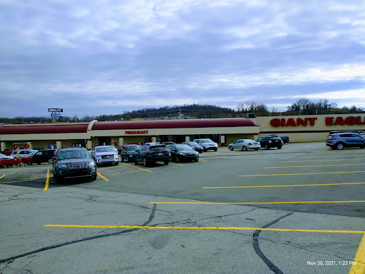 Supermarket «Giant Eagle Supermarket», reviews and photos, 300 Tri-County Plaza, Belle Vernon, PA 15012, USA