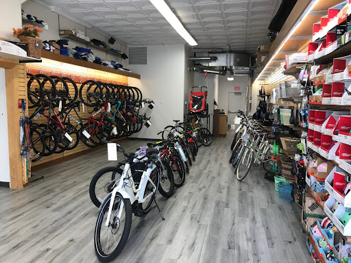 Sporting Goods Store «Kiddles Sports», reviews and photos, 258 Market Square, Lake Forest, IL 60045, USA