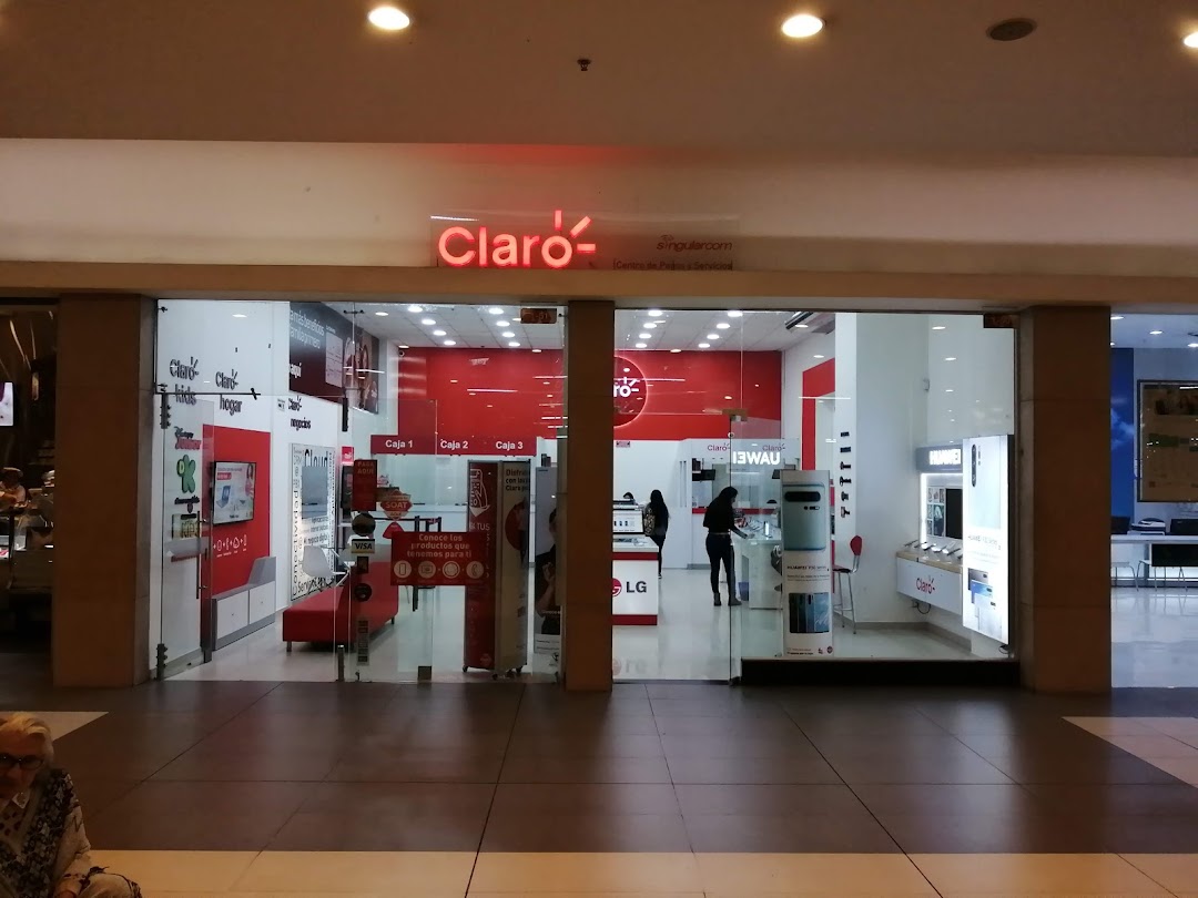 Claro Singularcom Centro Comercial Titán Plaza