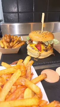 Plats et boissons du Restaurant halal Home Burger à Perpignan - n°1