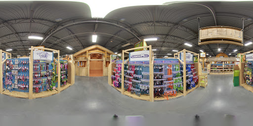 Pet Supply Store «CountryMax - Spencerport», reviews and photos, 4658 W Ridge Rd, Spencerport, NY 14559, USA