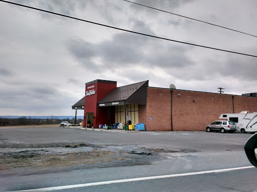 Home Improvement Store «Greencastle True Value & Just Ask Rental», reviews and photos, 785 S Washington St, Greencastle, PA 17225, USA