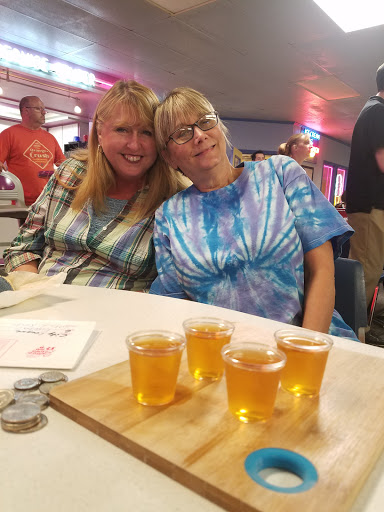 Bowling Alley «Lucky Strike Lanes», reviews and photos, 1904 S Anderson St, Elwood, IN 46036, USA