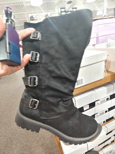 Shoe Store «Shoe Station», reviews and photos, 1935 Cobbs Ford Rd, Prattville, AL 36066, USA