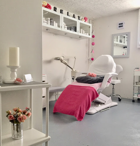 Rezensionen über Beautiful WoMan Kosmetikstudio in Frauenfeld - Kosmetikgeschäft