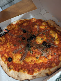 Plats et boissons du Pizzeria Pizza Polo à Grans - n°2
