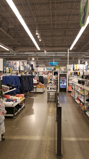 Clothing Store «Old Navy», reviews and photos, 868 N E Mall Blvd, Hurst, TX 76053, USA