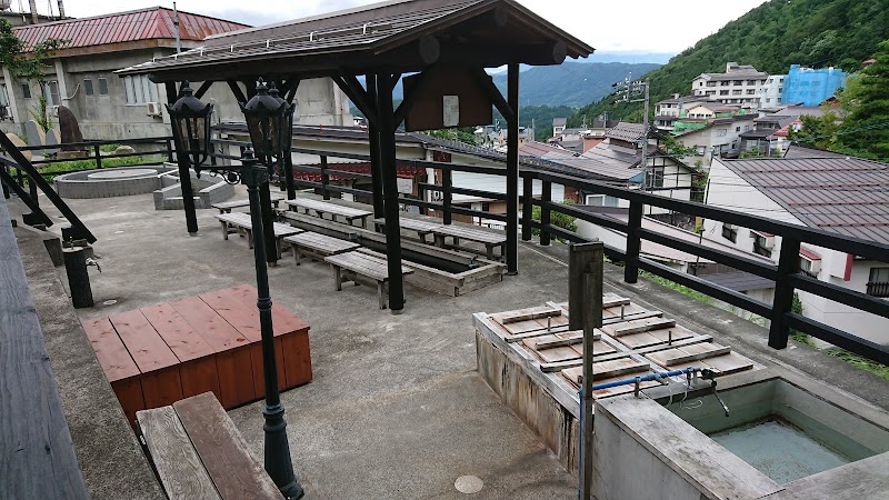 ミニ温泉広場 湯らり 長野県野沢温泉村豊郷 足湯 温泉 グルコミ