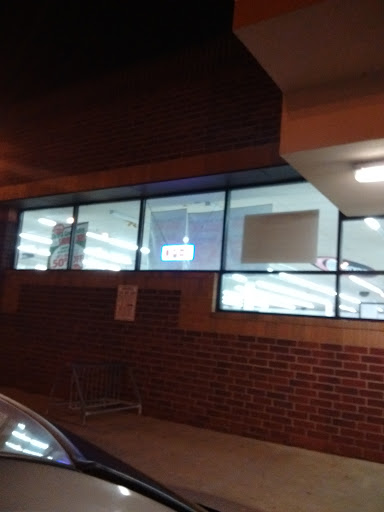 Thrift Store «Value World», reviews and photos, 11900 Detroit Ave, Lakewood, OH 44107, USA