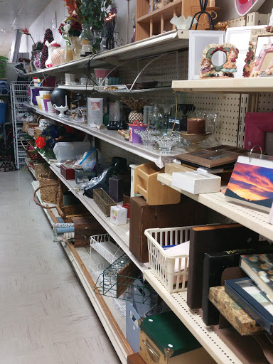 Thrift Store «Kiwanis Club Thrift Store», reviews and photos