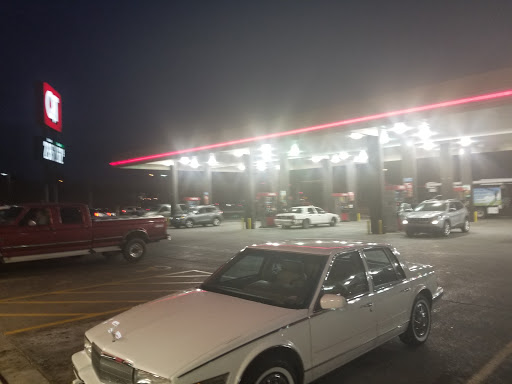 Gas Station «QuikTrip», reviews and photos, 8600 Pleasant Valley Rd, Pleasant Valley, MO 64068, USA