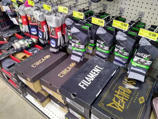 Grocery Store «Grocery Outlet Bargain Market», reviews and photos, 66 N Londonderry Square #300, Palmyra, PA 17078, USA