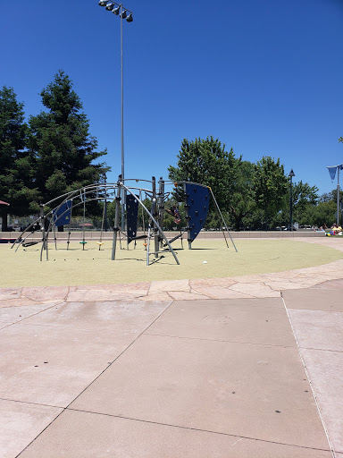 Park «Cannery Park», reviews and photos, 125 B St, Hayward, CA 94541, USA