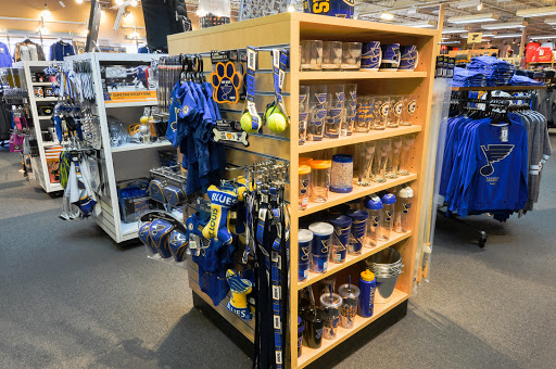 Sportswear Store «Rally House Brentwood», reviews and photos, 1120 S Brentwood Blvd, Richmond Heights, MO 63117, USA