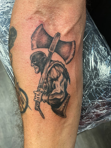 Explore bee tattoo ideas for women, creative tattoo ideas in Concord, available at Ink and Iron LLC