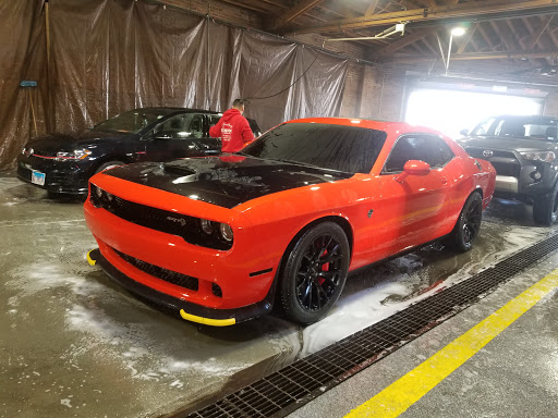 Car Wash «Elston Hand Car Wash, LLC», reviews and photos, 3068 N Elston Ave, Chicago, IL 60618, USA