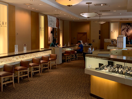 Jewelry Store «Kay Jewelers», reviews and photos, 4737 Concord Pike #560, Wilmington, DE 19803, USA