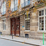 Youth hostel in Paris and School trips in Europe