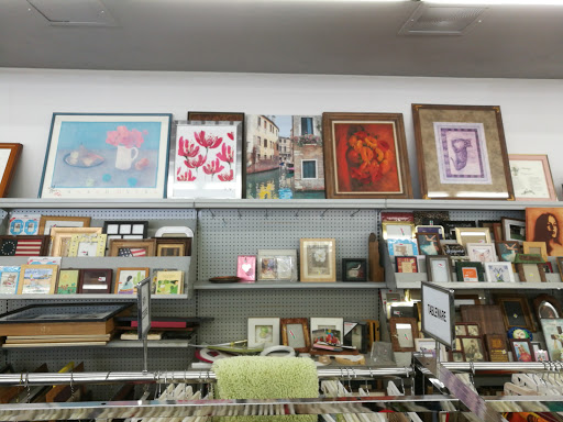 Thrift Store «Mesa Thrift Store», reviews and photos, 1018 W Main St, Mesa, AZ 85201, USA