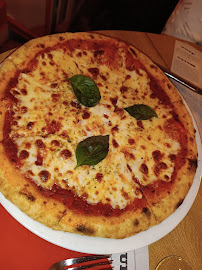 Pizza du Restaurant italien La Piazza Paris15 - n°17