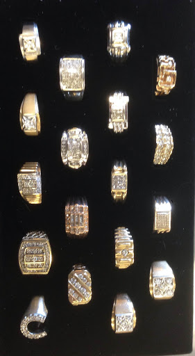 Pawn Shop «South Harbor Pawn Shop», reviews and photos, 3438 Annapolis Rd, Baltimore, MD 21227, USA