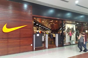 Nike Store Metropolis image