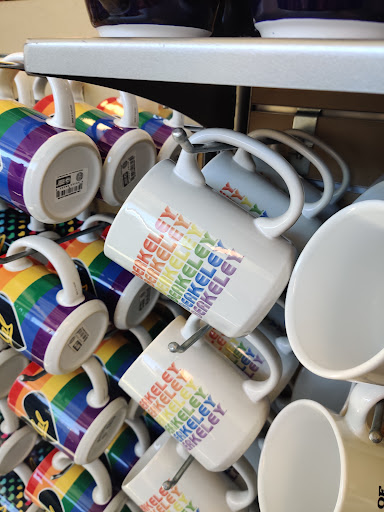 Book Store «Cal Student Store», reviews and photos, 2495 Bancroft Way #134, Berkeley, CA 94720, USA