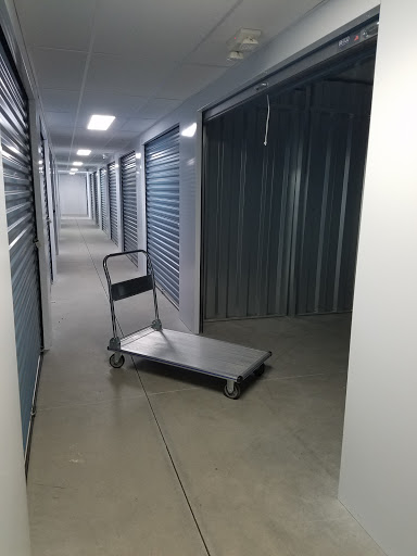 Storage Facility «Lakota Self Storage and Mini Office Suites», reviews and photos, 7686 Cincinnati Dayton Rd, West Chester Township, OH 45069, USA