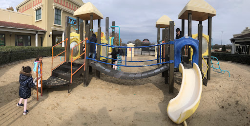 Shopping Mall «Lebanon Outlet Marketplace», reviews and photos, 1 Outlet Village Blvd, Lebanon, TN 37090, USA