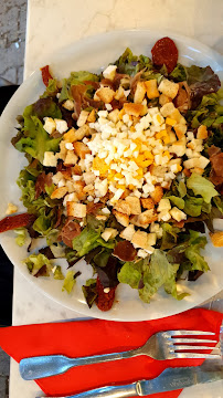 Salade Cobb du Restaurant français restaurant l as de coeur à Roaix - n°2