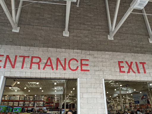 Warehouse store «Costco Wholesale», reviews and photos, 1000 N Rengstorff Ave, Mountain View, CA 94043, USA