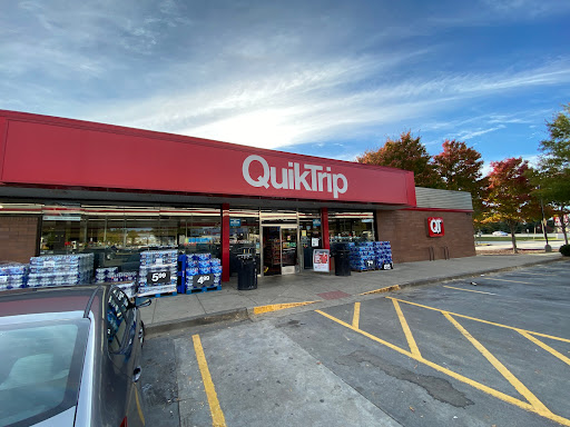 Gas Station «QuikTrip», reviews and photos, 2761 Cobb Pkwy NW, Kennesaw, GA 30152, USA