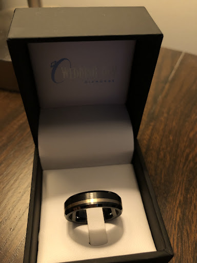 Jewelry Store «Wedding Day Diamonds - Maple Grove», reviews and photos, 11668 Fountains Dr, Maple Grove, MN 55369, USA