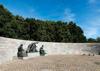 Skulptur “Mindelund for omkomne Esbjerg fiskere”