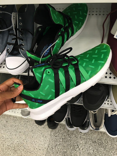 Clothing Store «Ross Dress for Less», reviews and photos, 2870 Chapel Hill Rd, Douglasville, GA 30135, USA