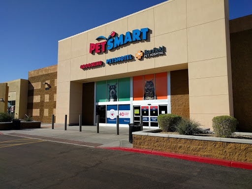 PetSmart, 1140 W Elliot Rd, Tempe, AZ 85284, USA, 