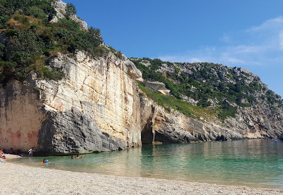 Grama Bay